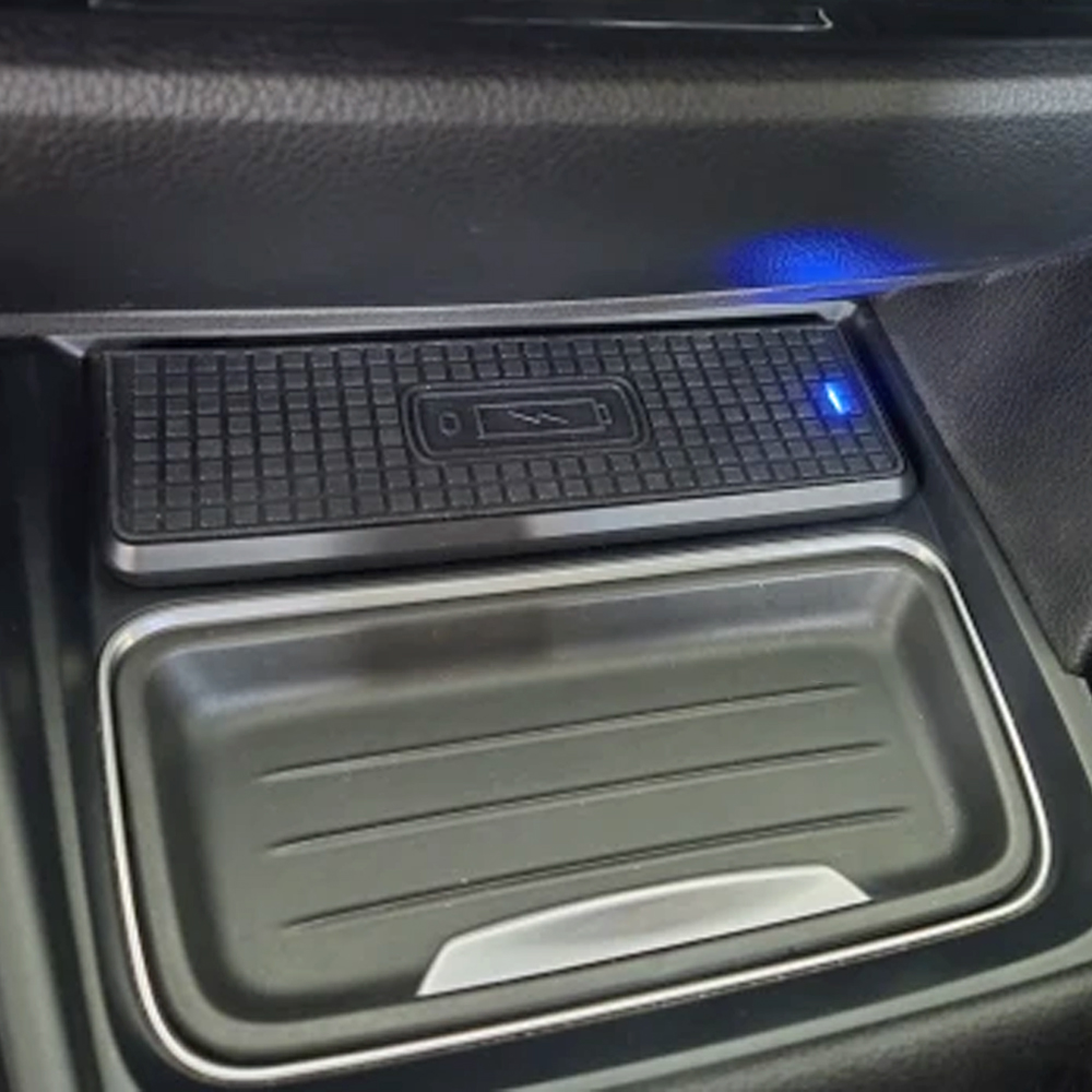 Car Wireless Charger For BMW F - Wireless Phone Charger Pad 评论和价格