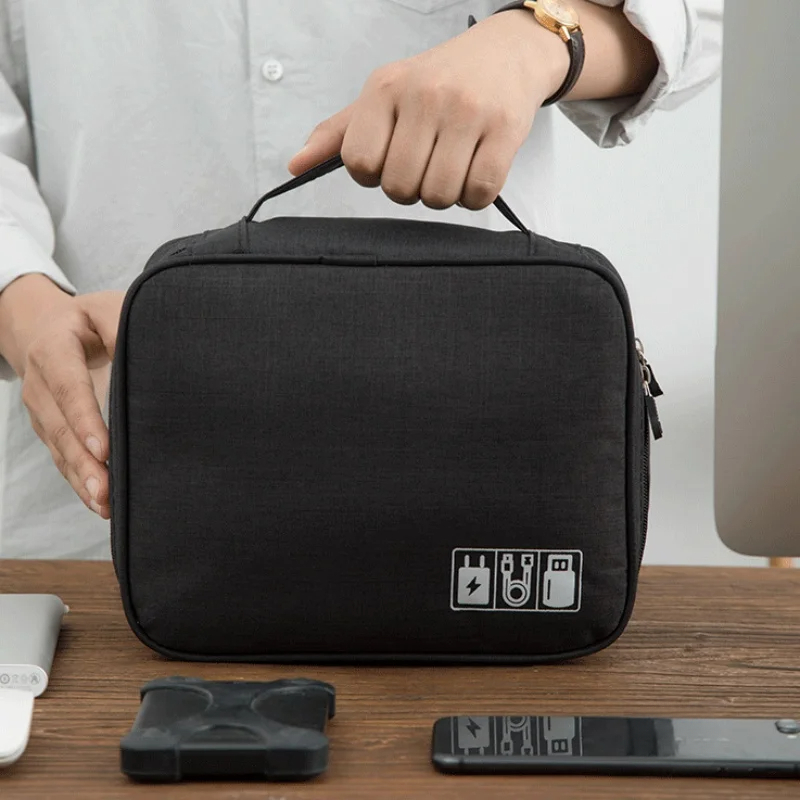 Travel Electronic Storage Bag  - Electronics And Gadgets With A 评论和价格